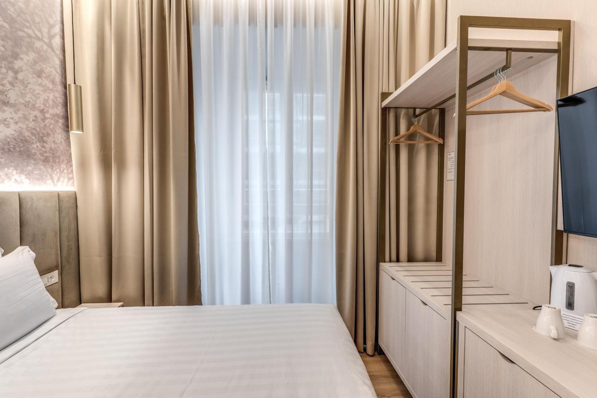 Lumi Hotel Roma